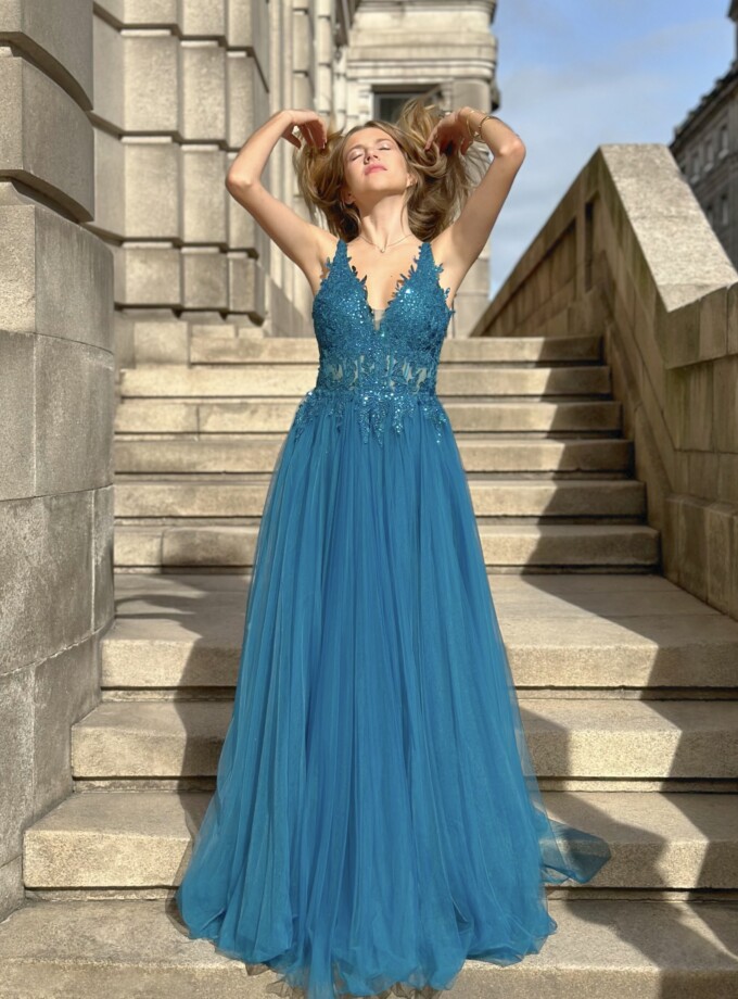 Vestido Tul Largo Corsé Abertura