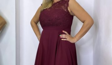Vestido Encaje Corto Curvy