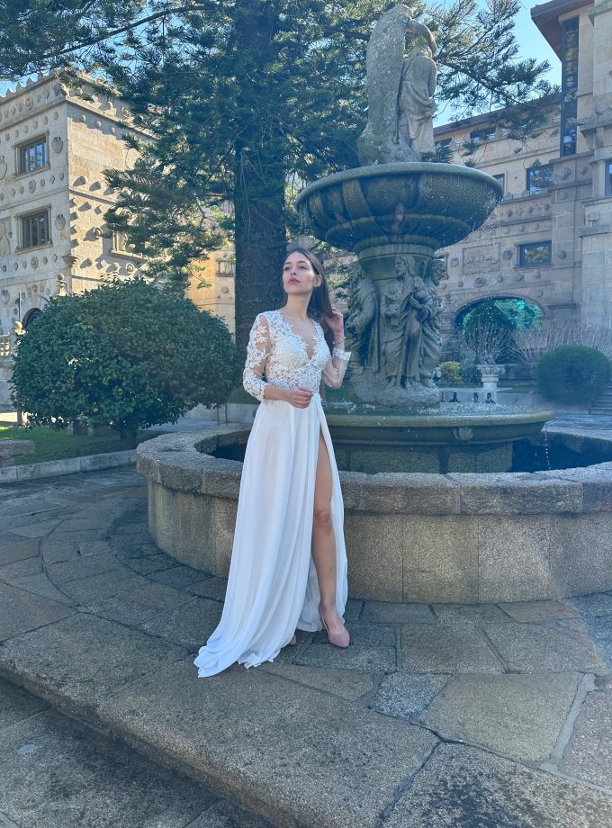 Vestido Dama Mangas Abertura Novia