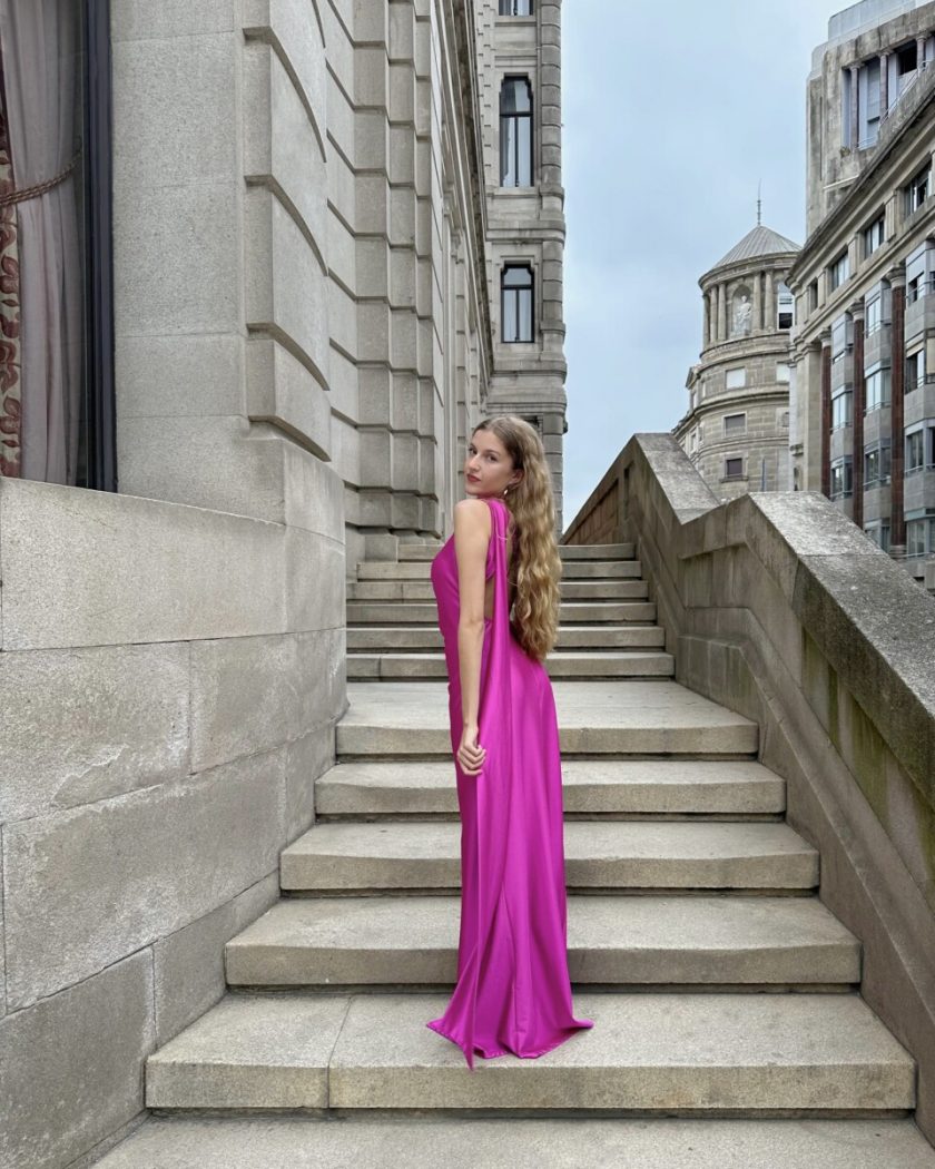 Vestido Seda Atado Cuello - Imagen 9