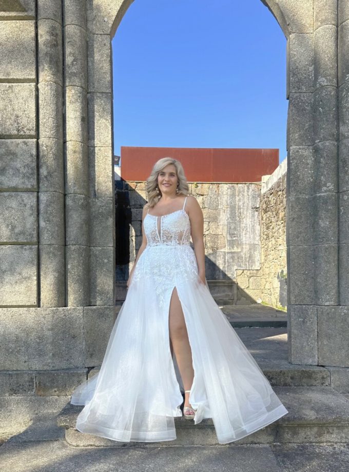 Vestido Tul Sobre Falda Novia