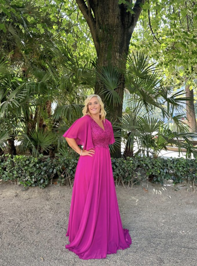 Vestido Encaje Espalda Mangas Curvy