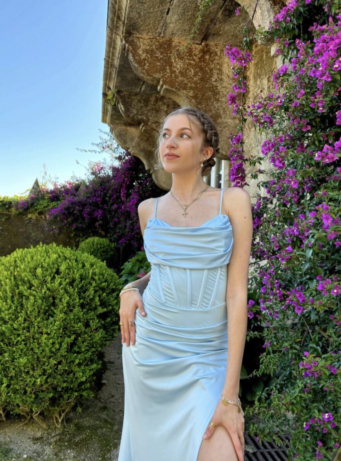 Vestido Seda Varillas