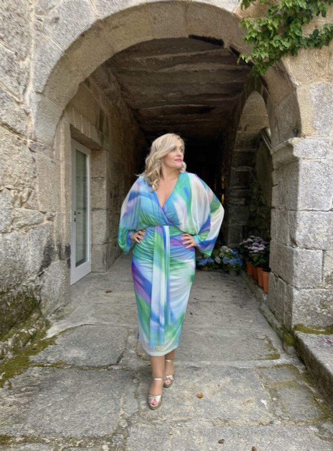 Vestido Estampado Curvy Midi