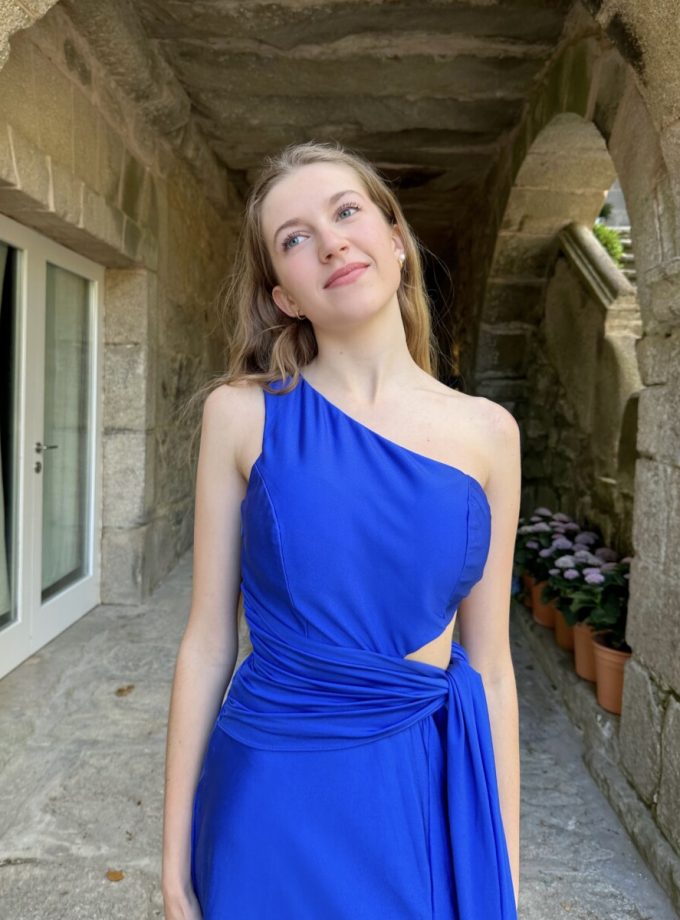 Vestido Asimétrico Abertura Lazada