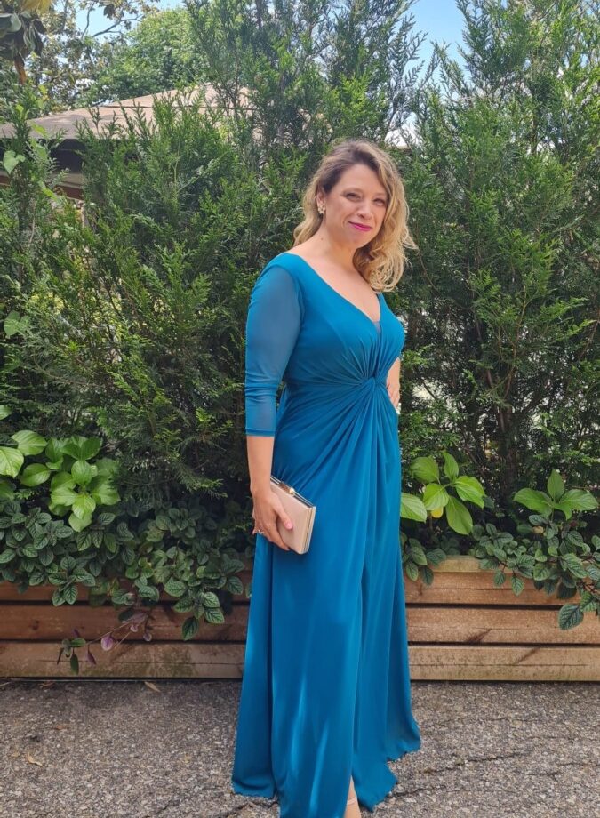 Vestido Nudo Mangas Traslúcidas