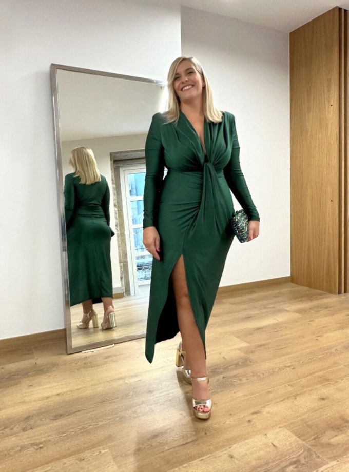 Vestido Seda Escote Nudo Mangas