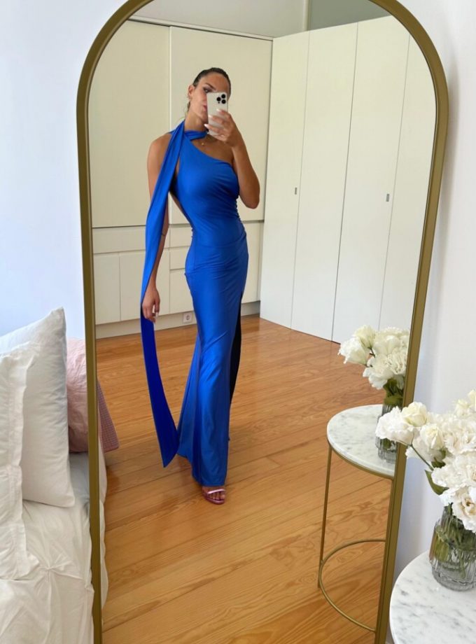 Vestido Seda Atado Cuello