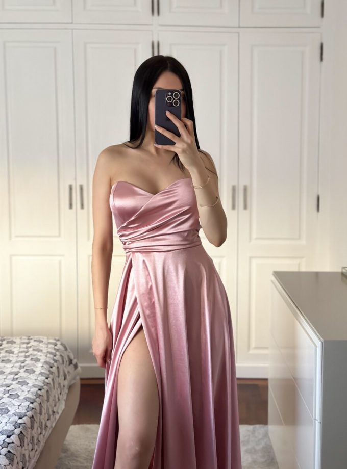 Vestido Seda Escote Corazón