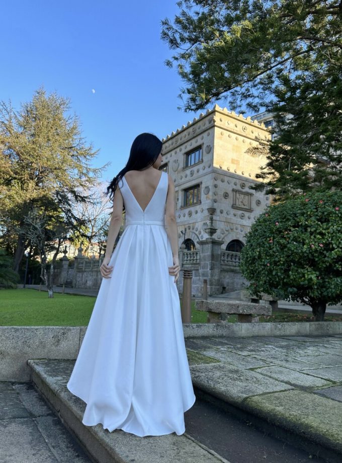 Vestido Asimétrico Novia