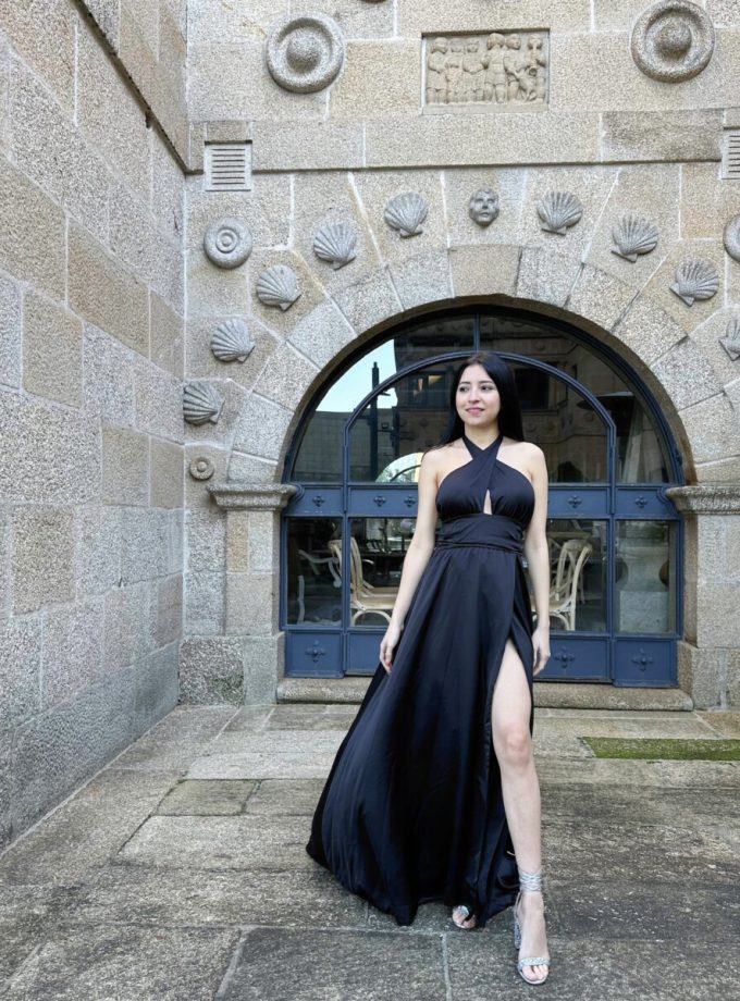 Vestido Seda Pecho Cruzado