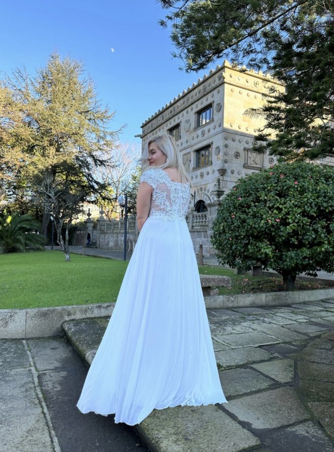 Vestido Encaje Brillos Curvy Novia