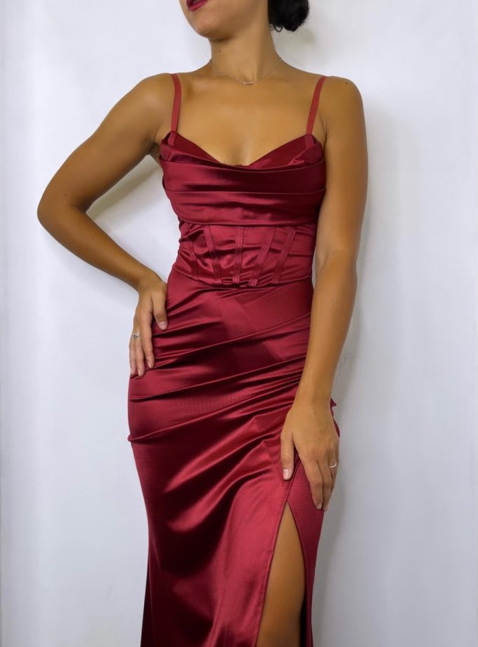 Vestido Seda Varillas