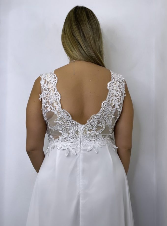 Vestido Dama Novia Curvy
