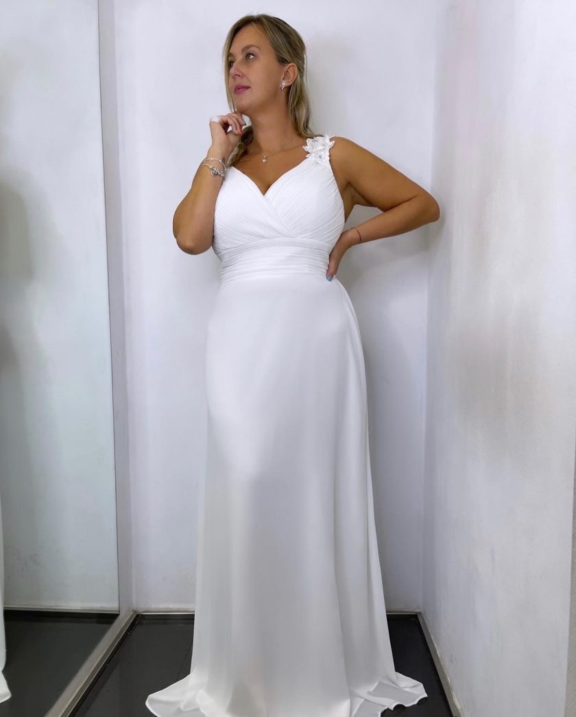 Vestido Curvy Pétalos Novia - Imagen 3