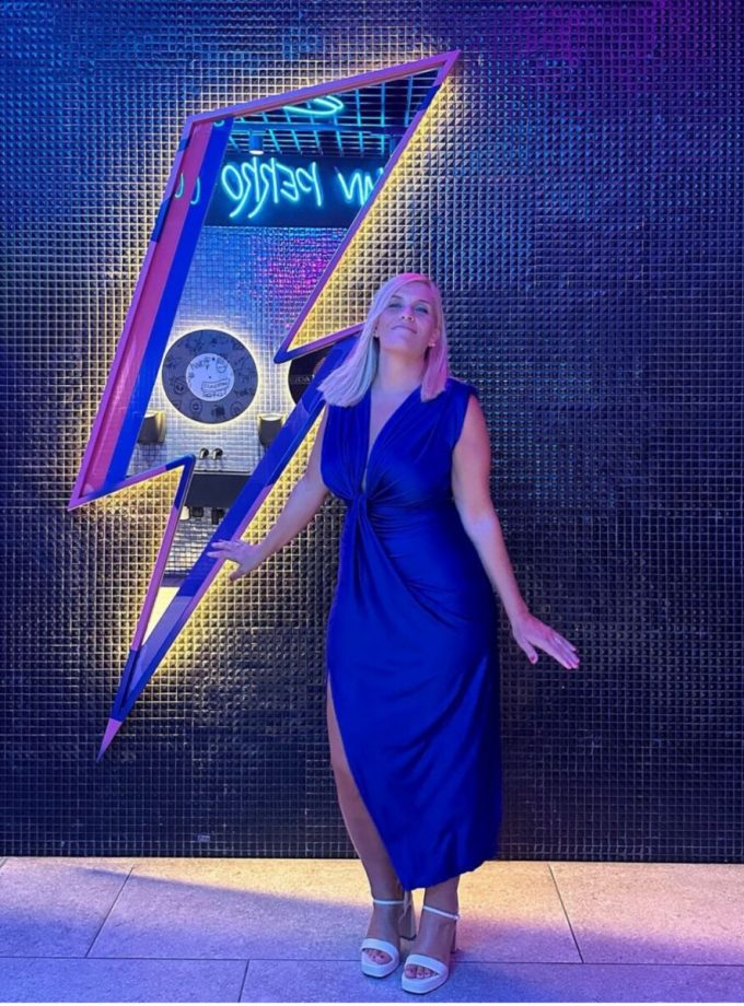 Vestido Seda Escote Nudo