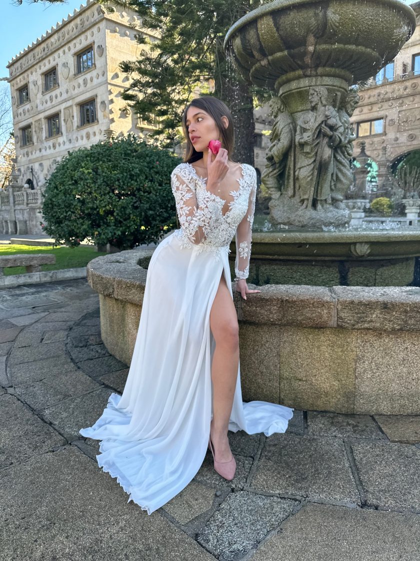 Vestido Dama Mangas Abertura Novia