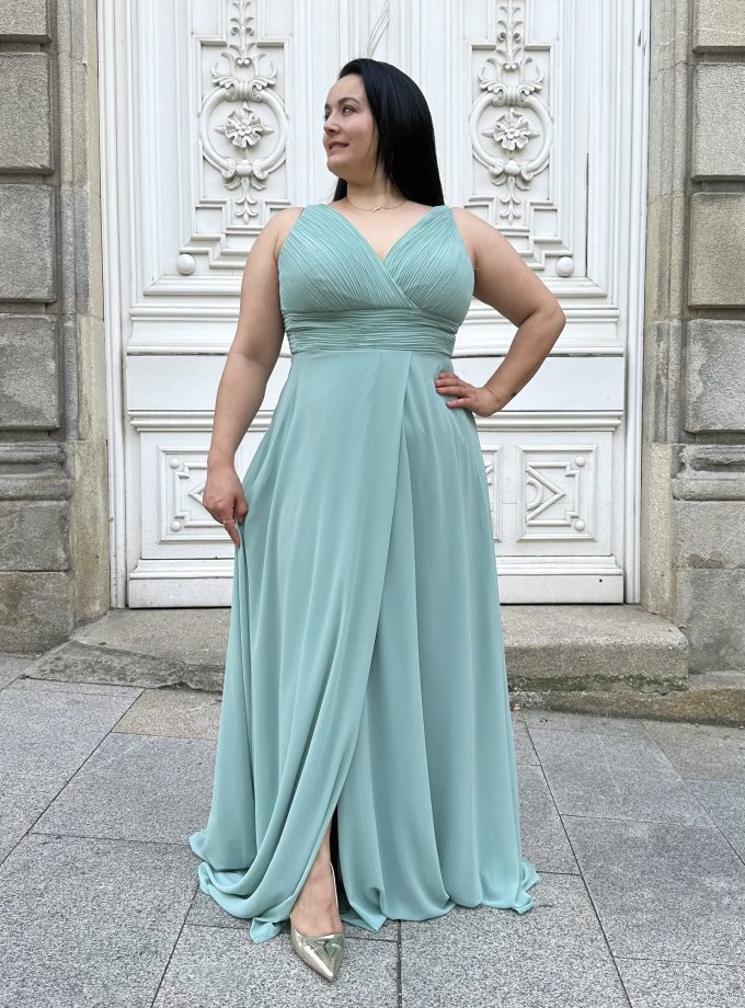 Vestido Analia Abertura Curvy