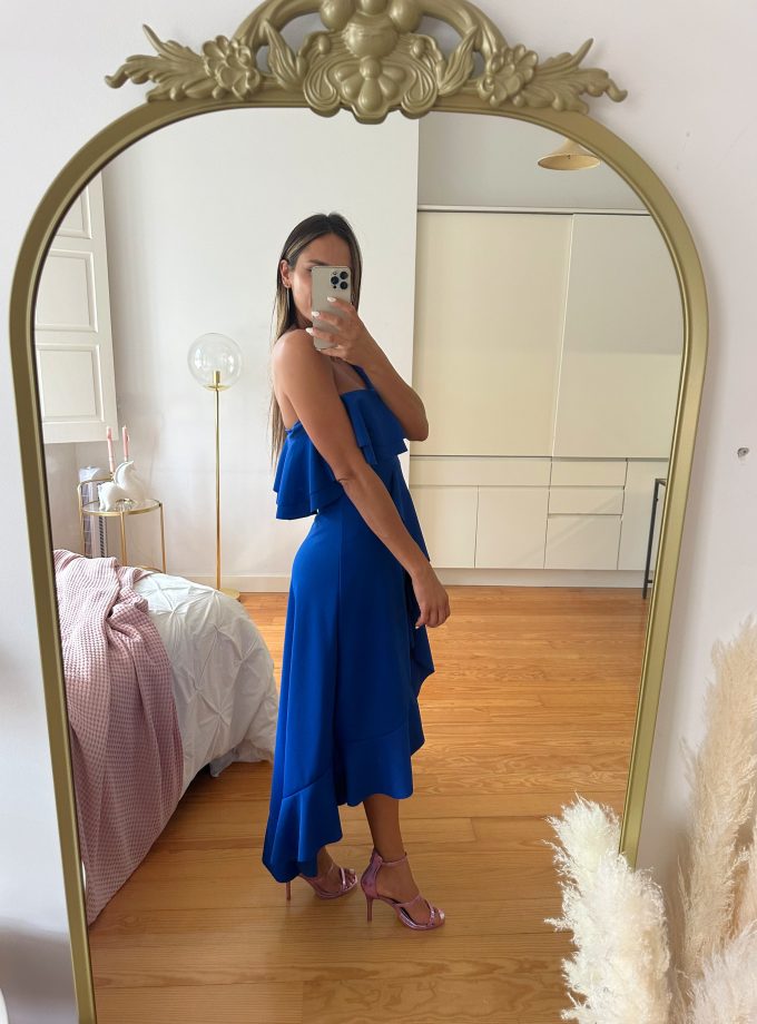 Vestido Volantes Hombros Abertura