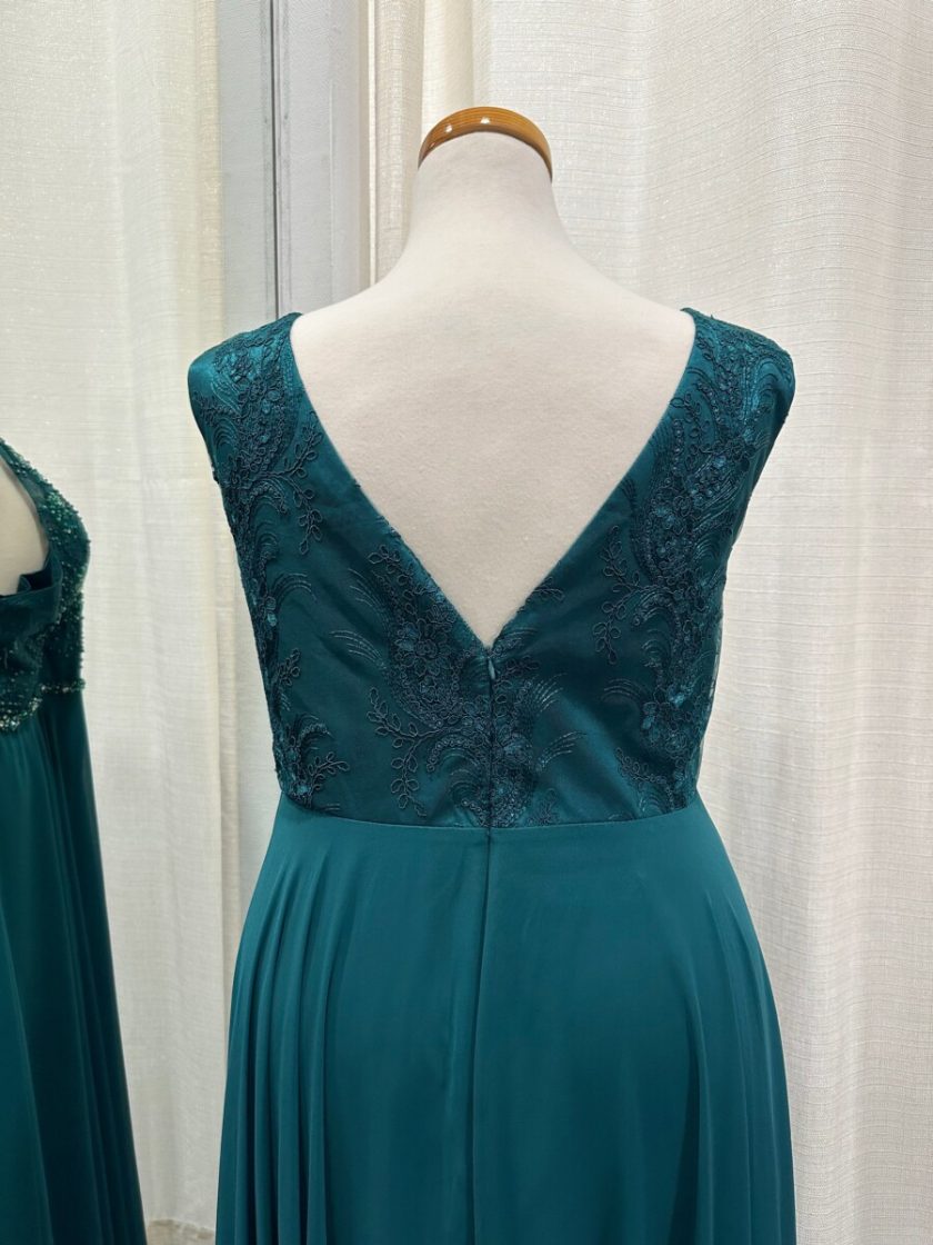Vestido Curvy Encaje Pedrería - Imagen 3