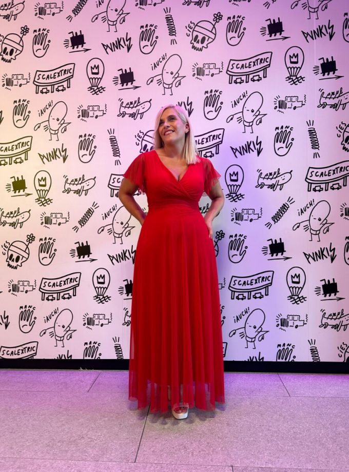 Vestido Tul Basic Mangas