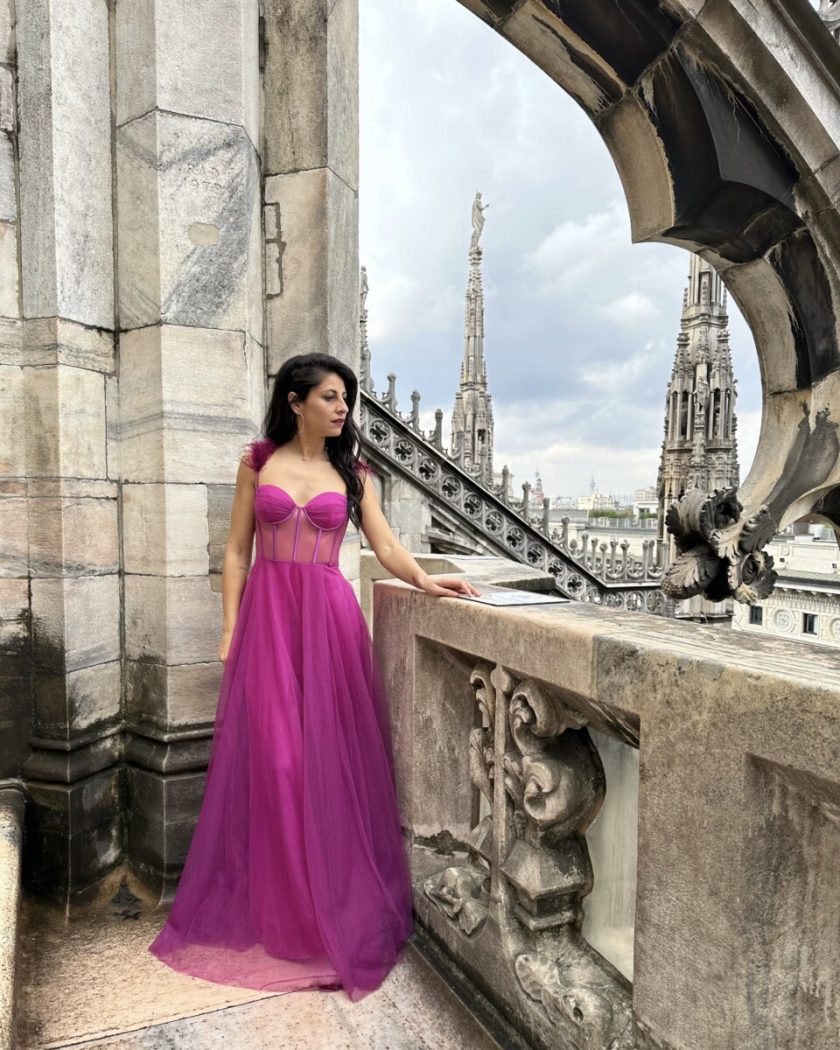 Vestido Corsé Transparecias Plumas - Imagen 7