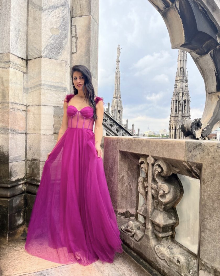 Vestido Corsé Transparecias Plumas - Imagen 6