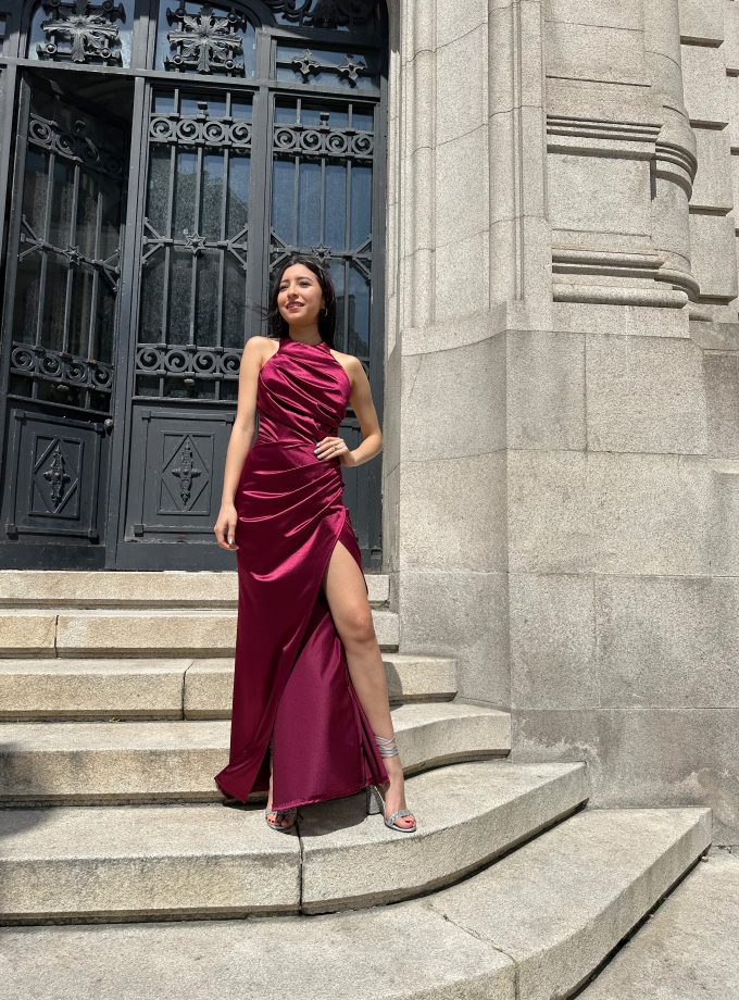 Vestido Seda Halter Drapeado