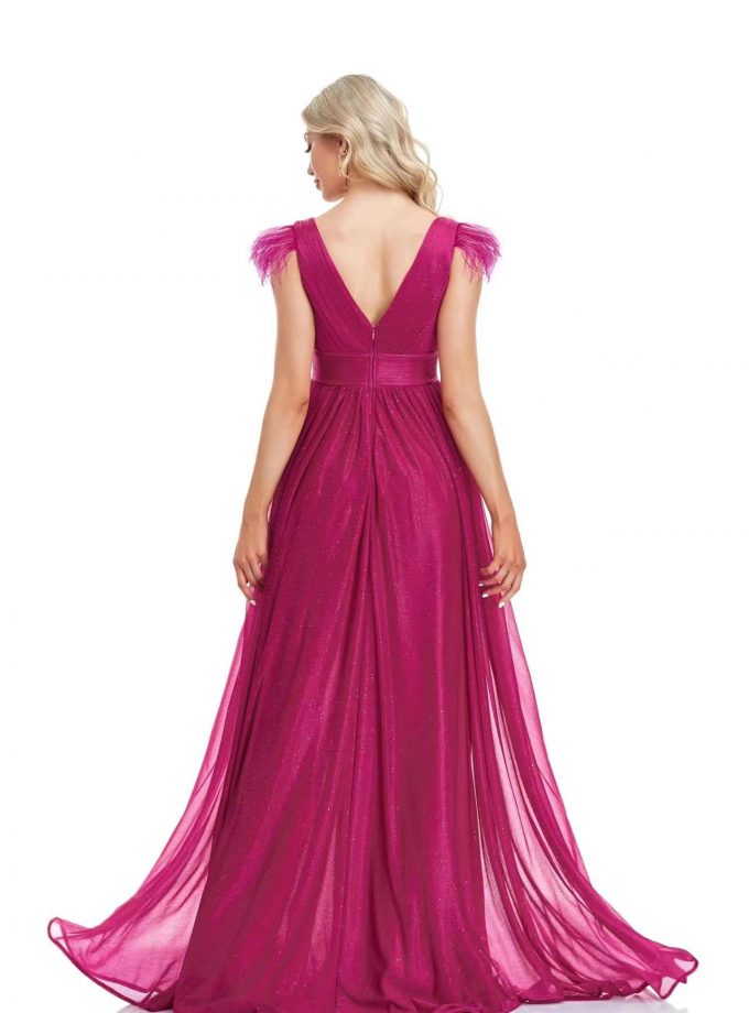 Vestido Plumas Hombros Curvy