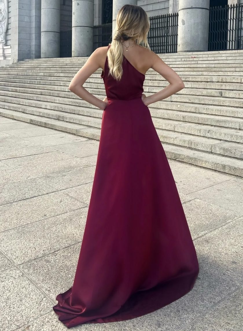Vestido Asimétrico Seda Cola - Imagen 4