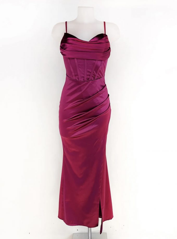 Vestido Seda Varillas