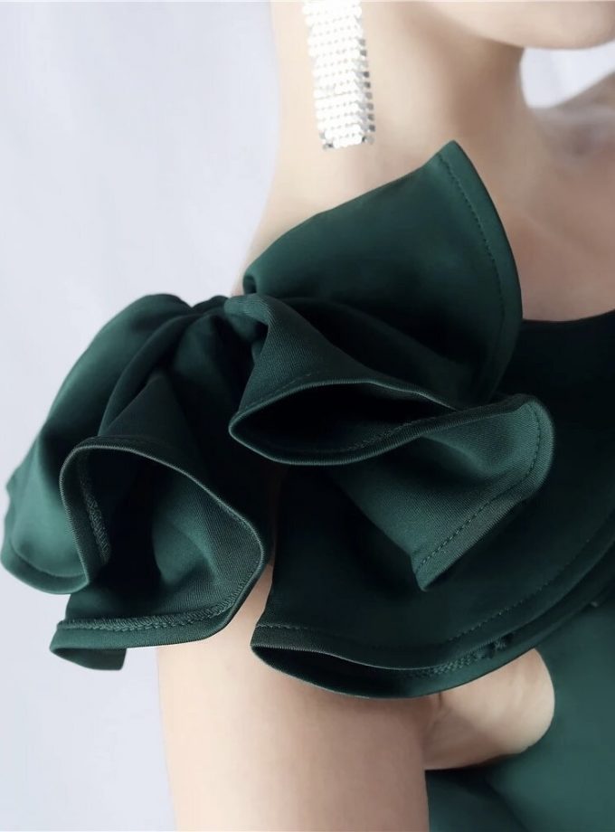 Vestido Sirena Hombro Flor