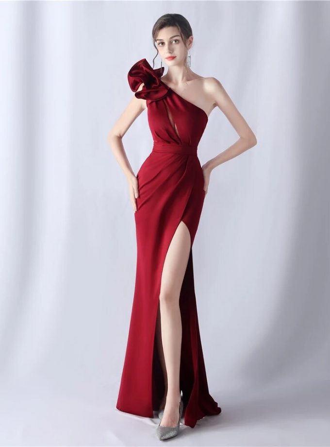 Vestido Sirena Hombro Flor