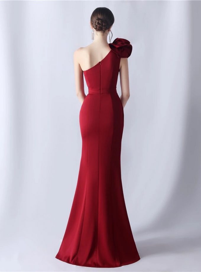 Vestido Sirena Hombro Flor