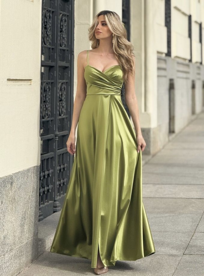 Vestido Seda Escote Corazón