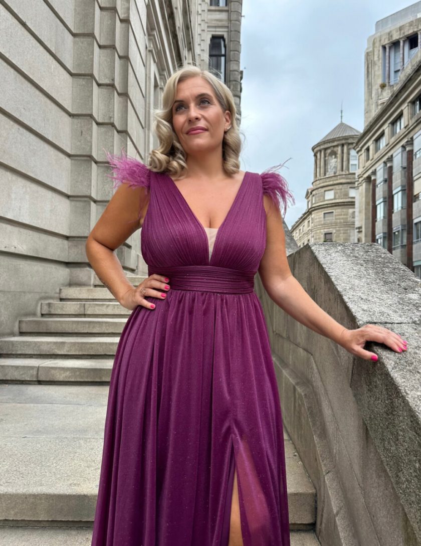 Vestido Plumas Hombros Curvy - Imagen 3