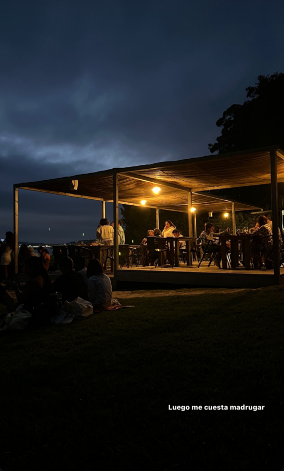 Vestido Encaje Espalda Mangas Curvy