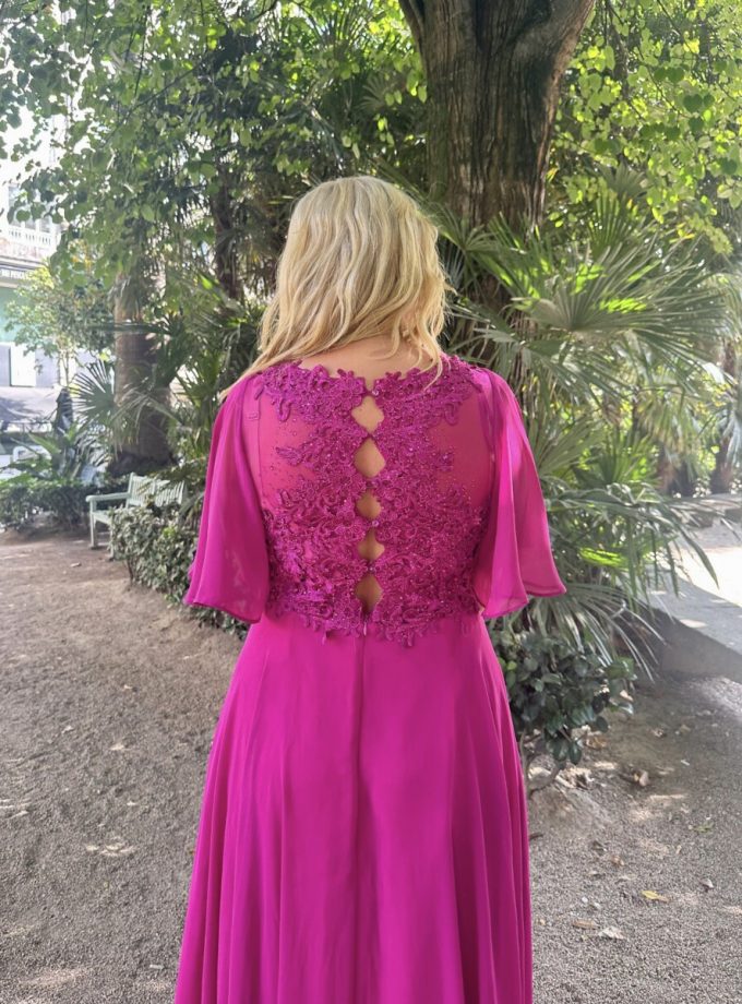 Vestido Encaje Espalda Mangas Curvy