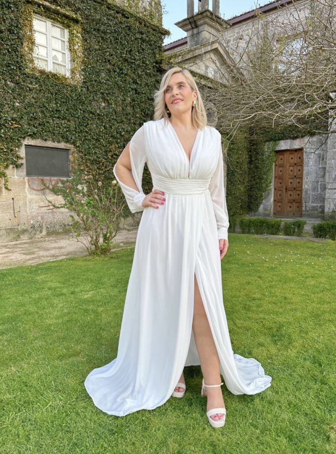 Vestido Gasa Aberturas Mangas Novia