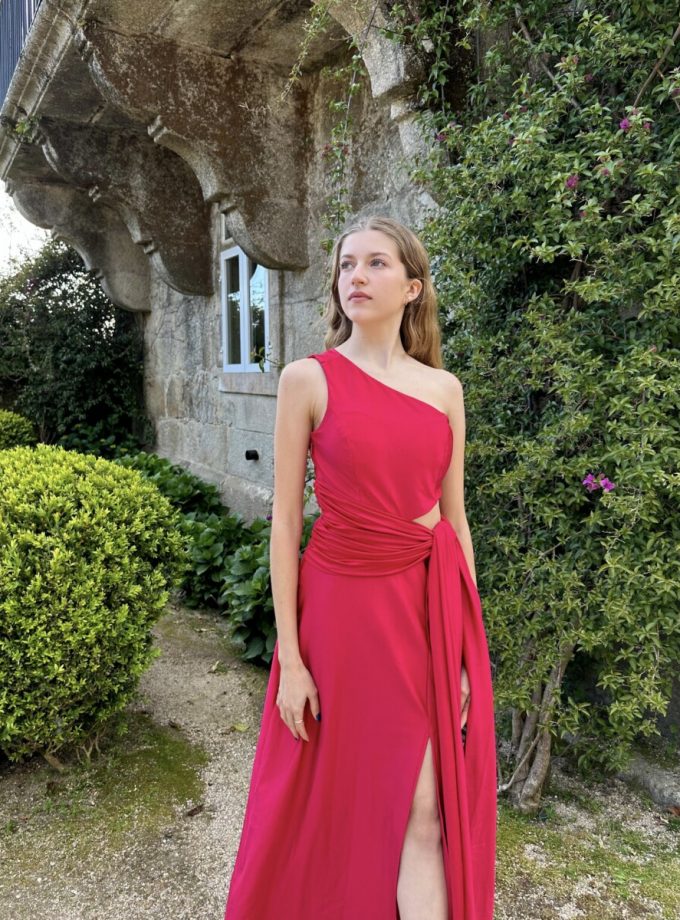 Vestido Asimétrico Abertura Lazada