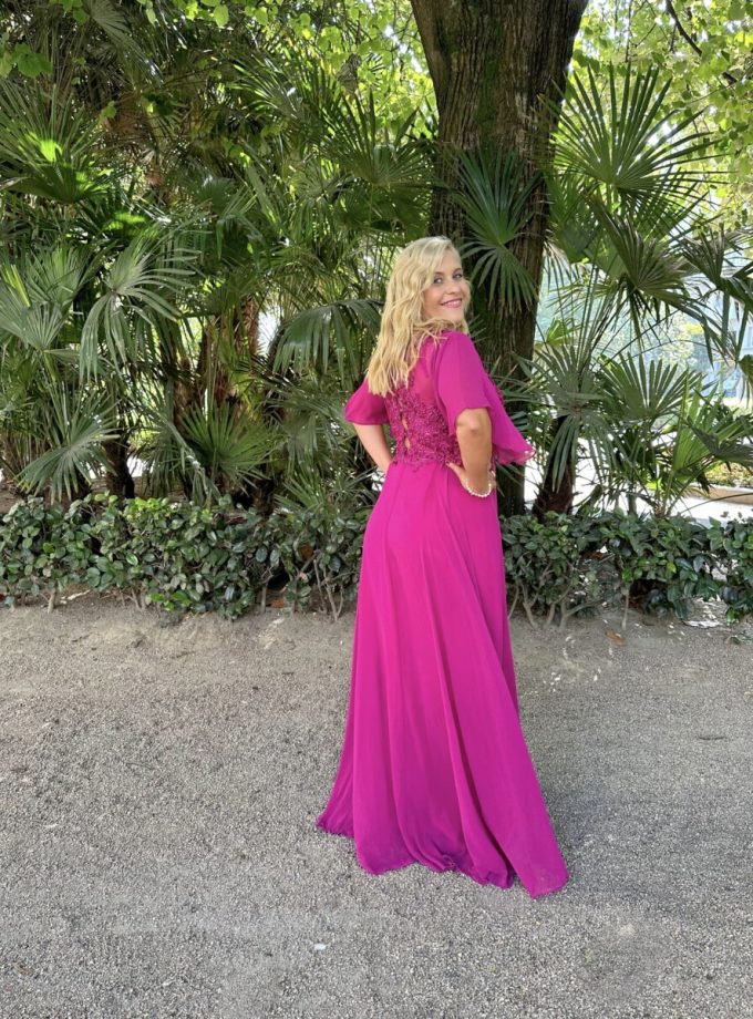 Vestido Encaje Espalda Mangas Curvy