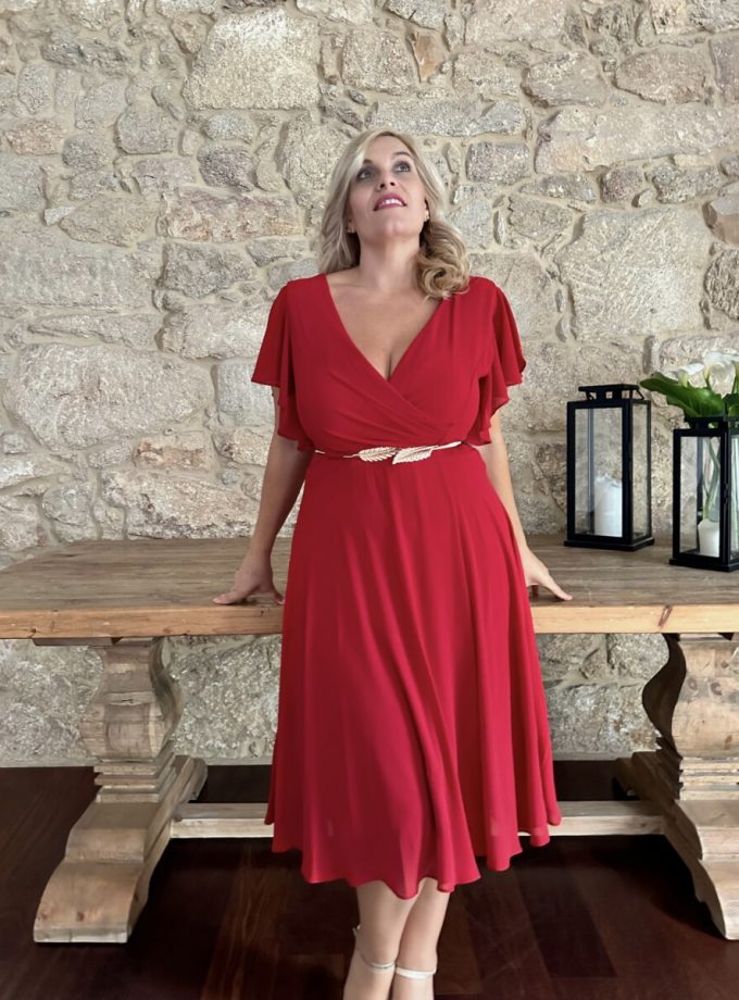 Vestido Curvy Midi Basic