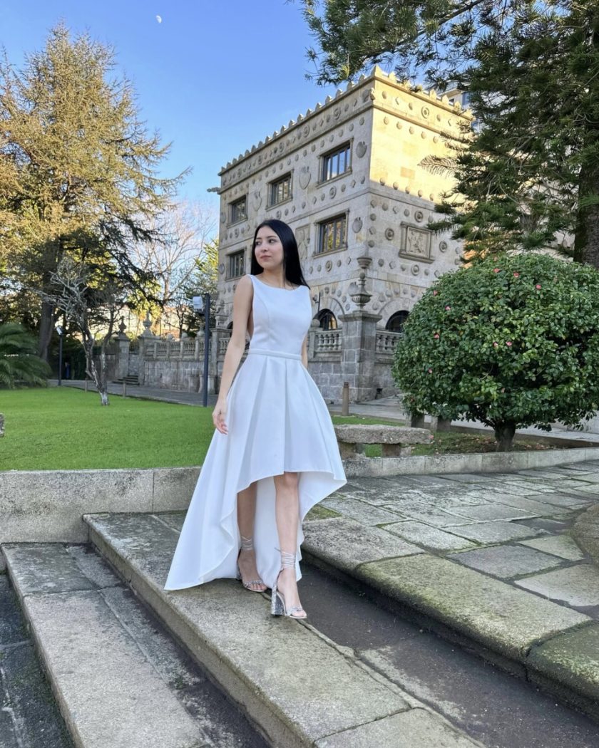 Vestido Asimétrico Novia