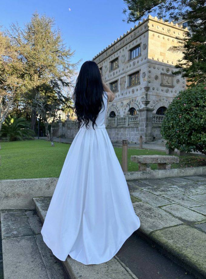 Vestido Asimétrico Novia
