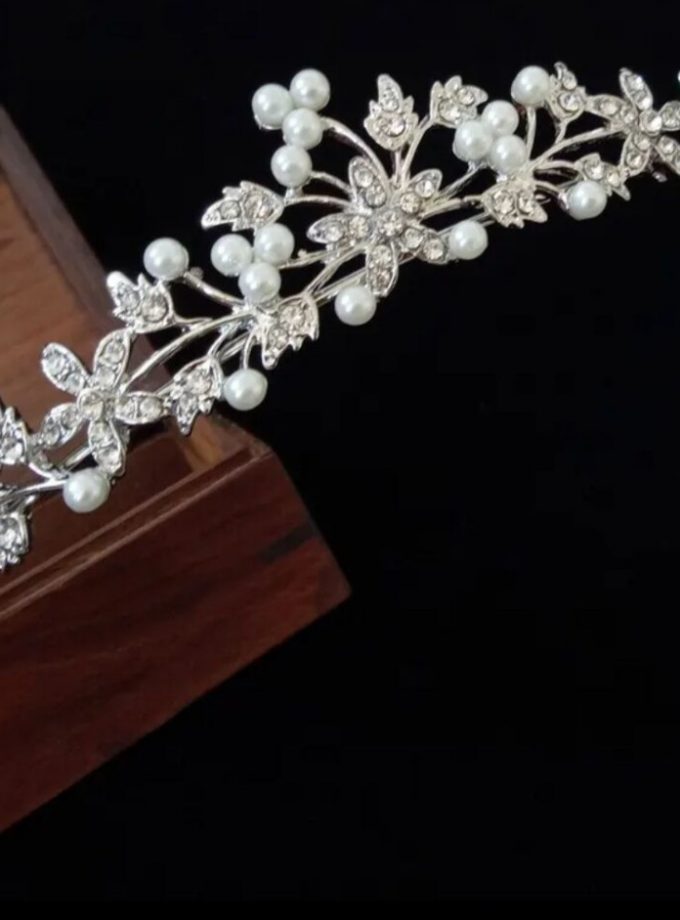 Tiara perlas