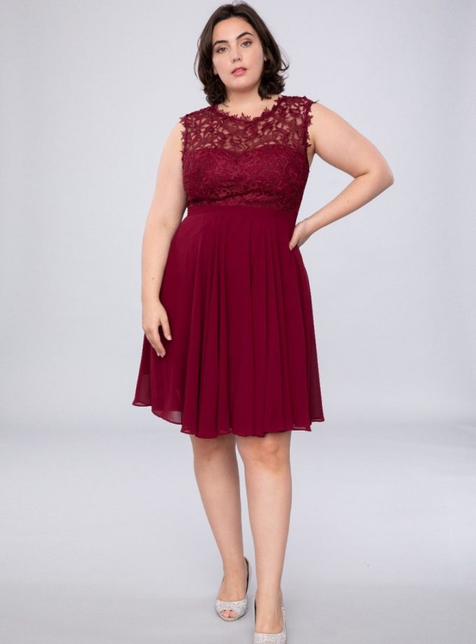 Vestido Encaje Corto Curvy
