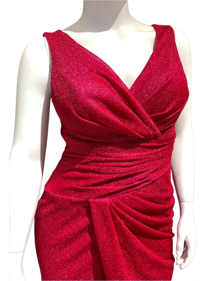 Vestido Plumas Hombros Curvy