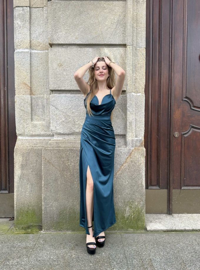 Vestido Seda Cascada Tirantes