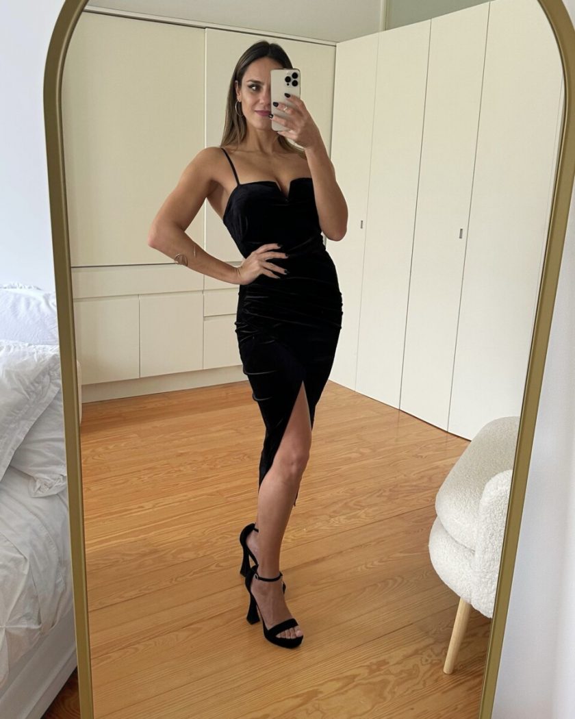 Vestido Uve Tirantes Terciopelo - Imagen 6