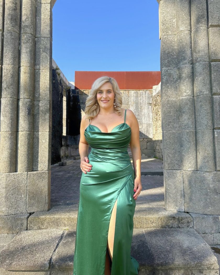 Vestido Seda Cascada Espalda Cruzada - Imagen 10